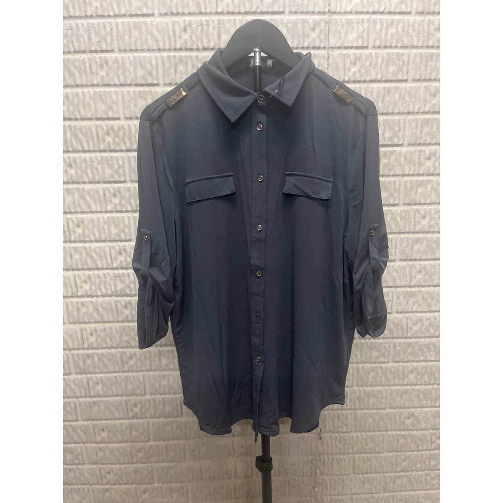 Grace Elements Glacial Grey Roll Tab Utility Button Down Blouse Size L‎ NWT